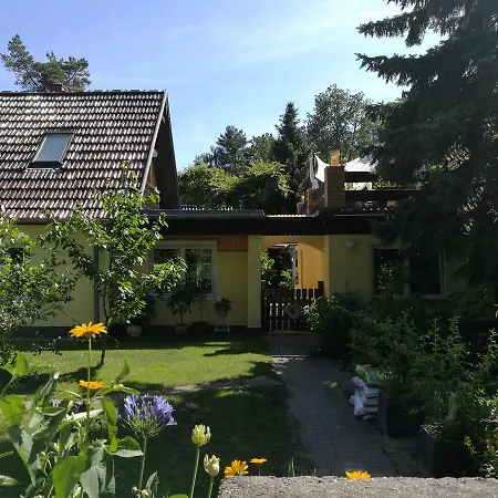 Holiday home Holiday In 34680 Michendorf
